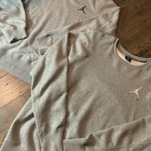 Air Jordan Crewneck with FREE Nike Tech Fleece Bundle